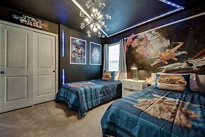 Living Large On Lelani 10 Bedroom Home