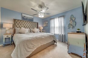 Living Large On Lelani 10 Bedroom Home