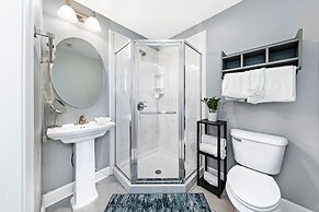 Phoenix Gulf Towers 1104 4 Bedroom Condo