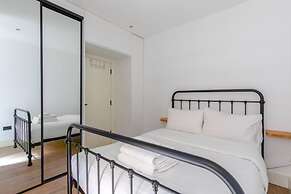 Charming & Stylish 1BD Flat - Bethnal Green