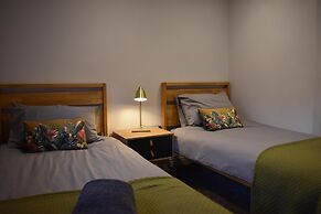 Luxury 2-bed Barn Conversion in Llansteffan