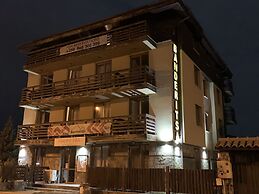 Banderitsa Apartments