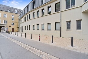 Escape to Clausen Stylish ApartmentID212