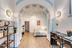 The Quarters Naples Apartment