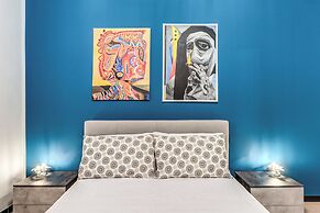 The Quarters Naples Apartment