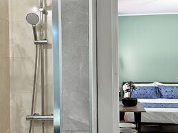 The Quarters Naples Apartment