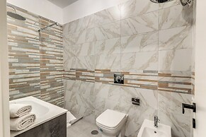 The Quarters Naples Apartment