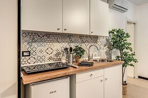 The Quarters Naples Apartment