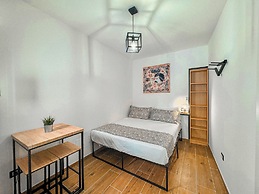 The Quarters Naples Apartment