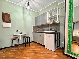 The Quarters Naples Apartment