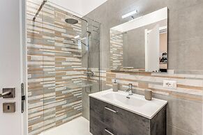 The Quarters Naples Apartment