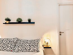 The Quarters Naples Apartment