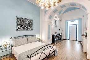 The Quarters Naples Apartment