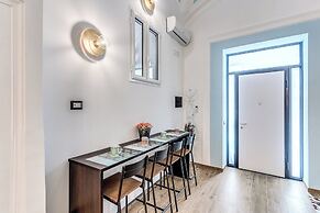 The Quarters Naples Apartment