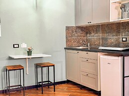 The Quarters Naples Apartment