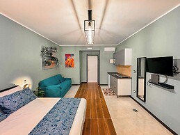 The Quarters Naples Apartment