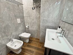 The Quarters Naples Apartment