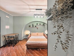 The Quarters Naples Apartment