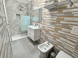 The Quarters Naples Apartment