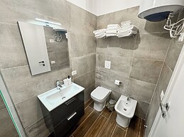 The Quarters Naples Apartment