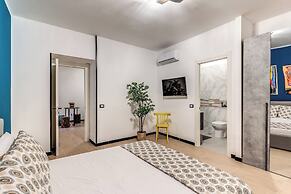 The Quarters Naples Apartment