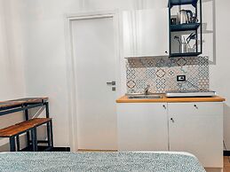 The Quarters Naples Apartment