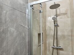 The Quarters Naples Apartment