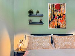 The Quarters Naples Apartment