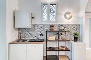 The Quarters Naples Apartment