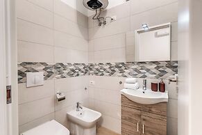 The Quarters Naples Apartment