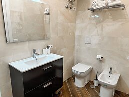 The Quarters Naples Apartment