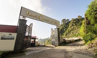 Treebo Premium Queen Of Hills Near Mall Road