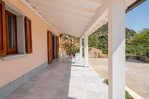 Villa Fiori con Piscina by Wonderful Italy