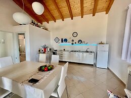 Villa Fiori con Piscina by Wonderful Italy