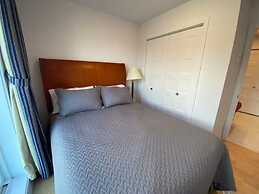 2001 Av. Beaconsfield