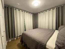 2001 Av. Beaconsfield