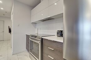 2001 Av. Beaconsfield