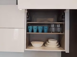 2001 Av. Beaconsfield