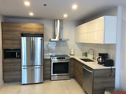 2001 Av. Beaconsfield