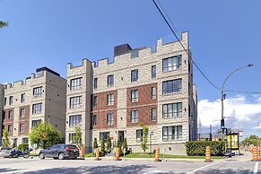 2001 Av. Beaconsfield