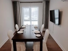 2001 Av. Beaconsfield