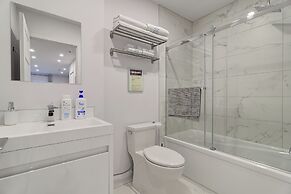 2001 Av. Beaconsfield