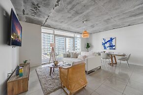 Modern Condos in Midtown Miami