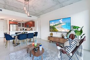 Modern Condos in Midtown Miami