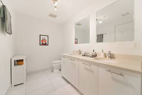 Modern Condos in Midtown Miami