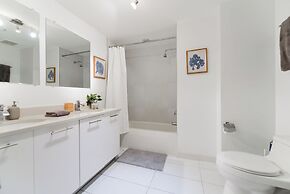 Modern Condos in Midtown Miami