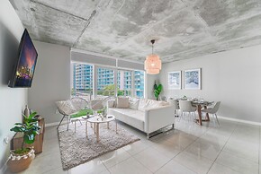 Modern Condos in Midtown Miami