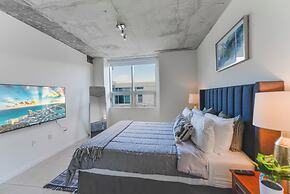 Modern Condos in Midtown Miami