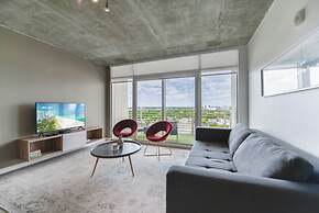 Modern Condos in Midtown Miami