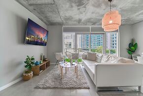 Modern Condos in Midtown Miami